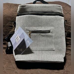 NWT-Serra wine cooler bag